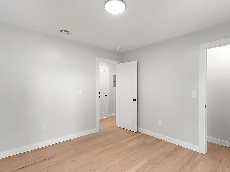 90 Berkshire St #3 — Photo 19