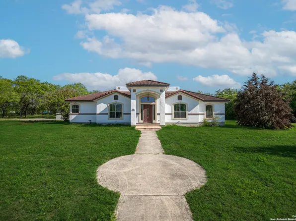 8806 MISSION RD, San Antonio, TX 78214