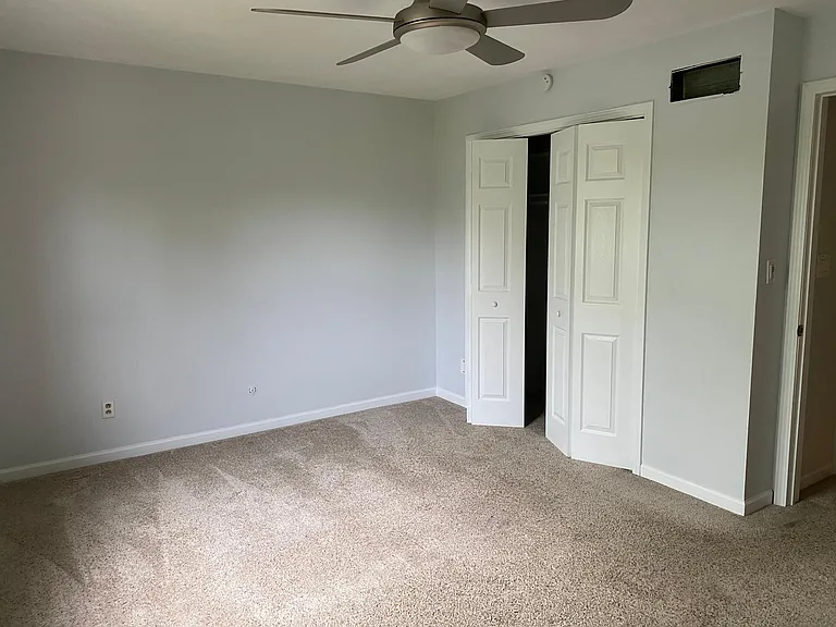 1020 Pennsbury Blvd — Photo 5