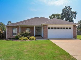 311 Queen Elizabeth Dr, Haskell, AR 72015
