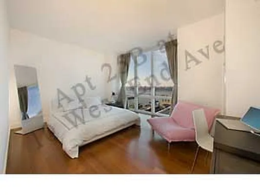 Rented by Corcoran | media 27