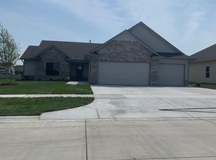 5028 N Highland St, Wichita, KS 67220