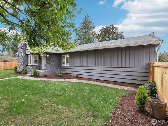 3rd image of 13107 Military Road S