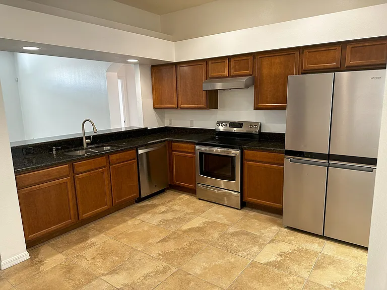 212 Kettering Rd — Photo 6