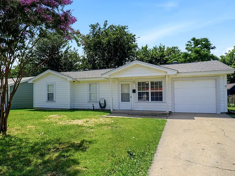 1013 Irion Dr — Photo 1