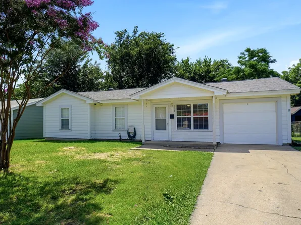 1013 Irion Dr, Euless, TX 76039