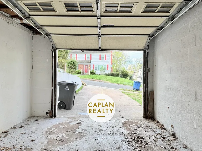 29 Wellington Rd — Photo 21