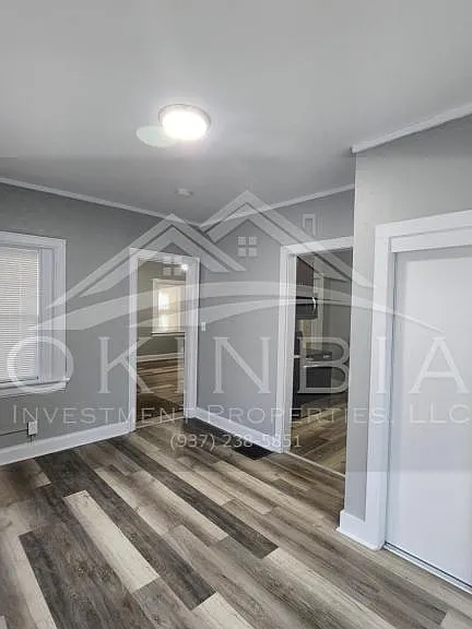 750 Superior Ave — Photo 8