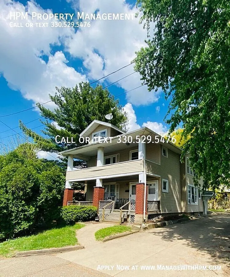 3 bed, 1.0 bath, $950 — Photo 1