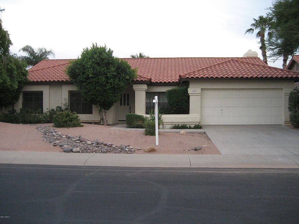 2nd image of 10567 E Bella Vista Dr