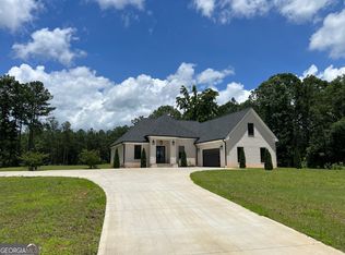 613 Bill Rutledge Rd, Winder, GA 30680