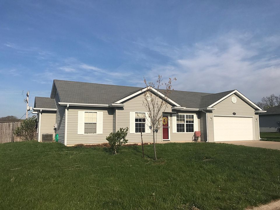 1st image of 5139 N Montgomery Dr