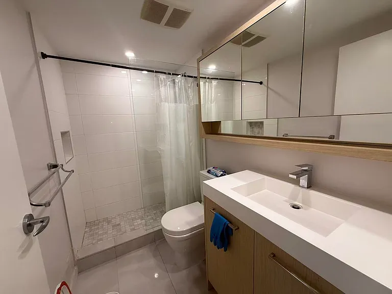 233 Robson St #3107 — Photo 24