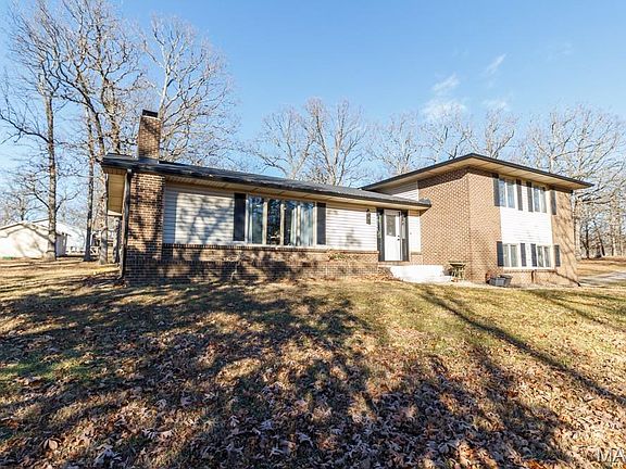 3rd image of 20193 SW Oakwood Dr
