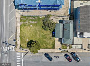 229 3rd St, Beach Haven, NJ 08008