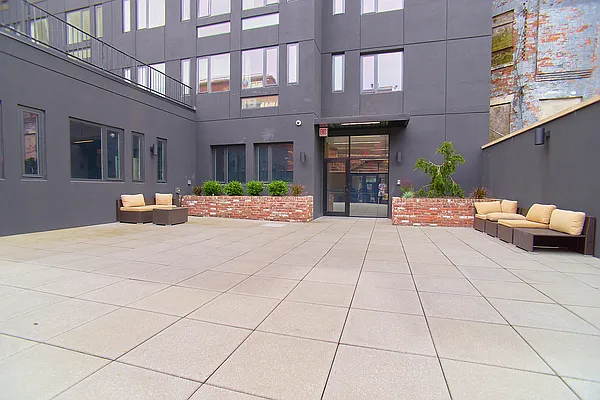 Rented by Halstead Real Estate | media 20