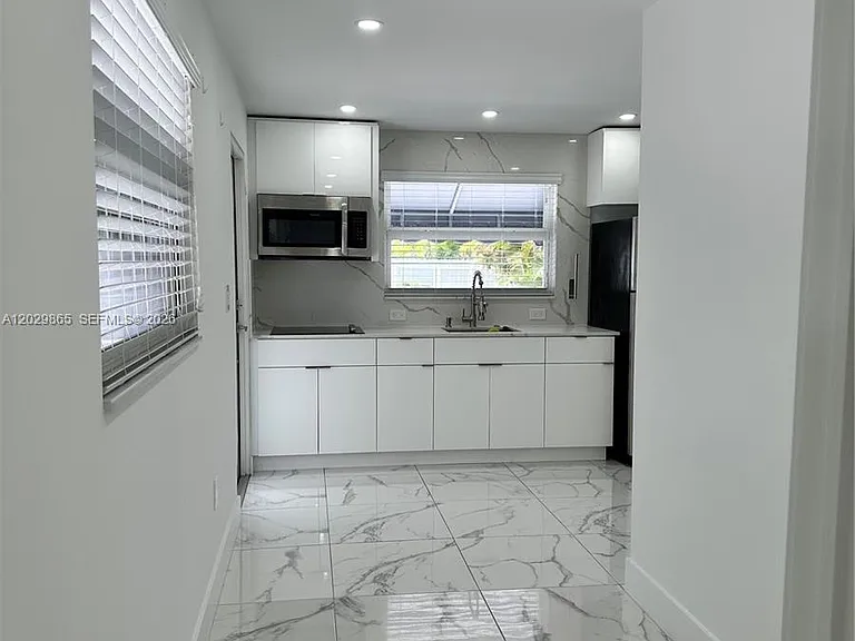 9600 SW 164th St #1 — Photo 11