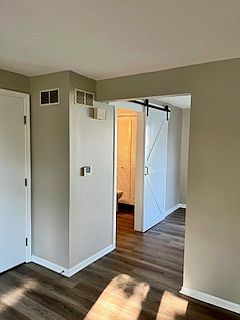 4th image of 660 Heritage Dr