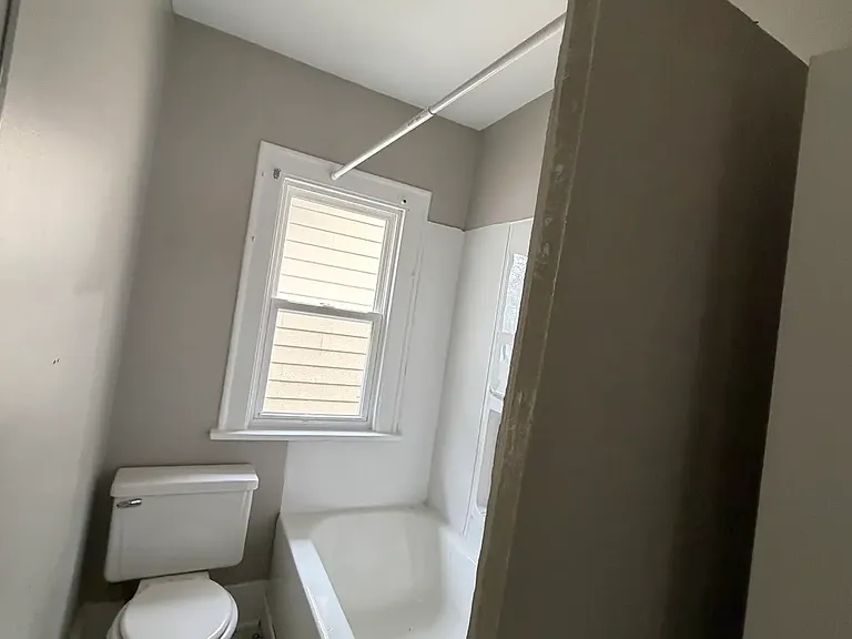3548 Willys Pkwy #2 — Photo 7