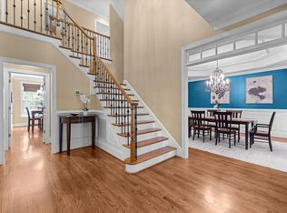 341 Oxfordshire Ln, Chapel Hill, NC 27517