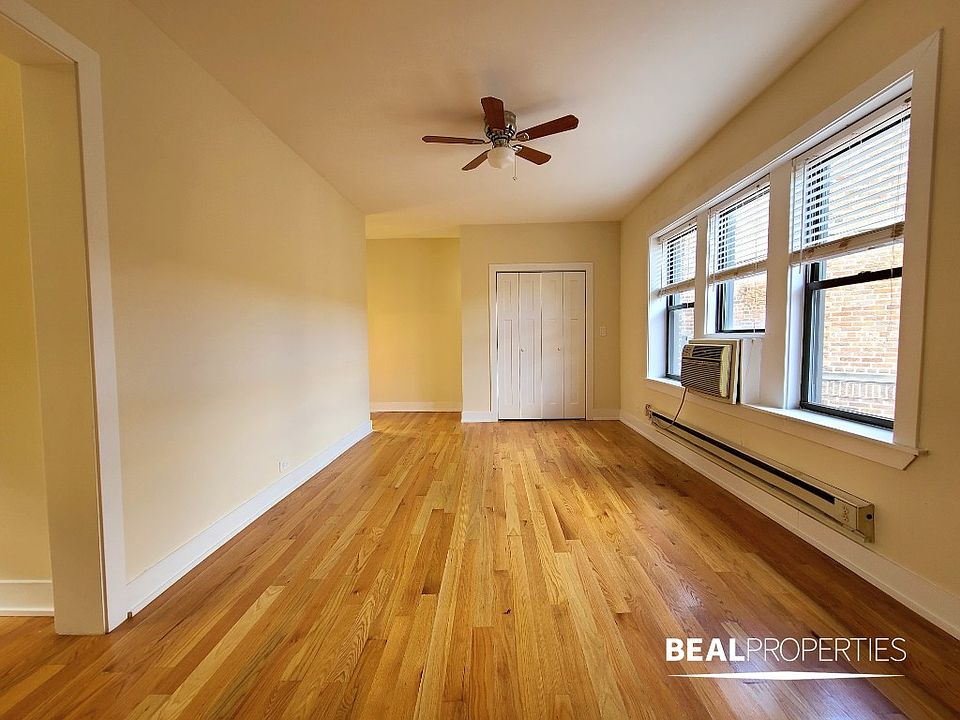 1st image of 3722 Pine Grv #W3