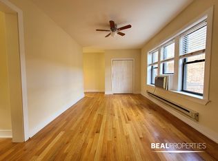 3722 Pine Grv #W3, Chicago, IL 60613