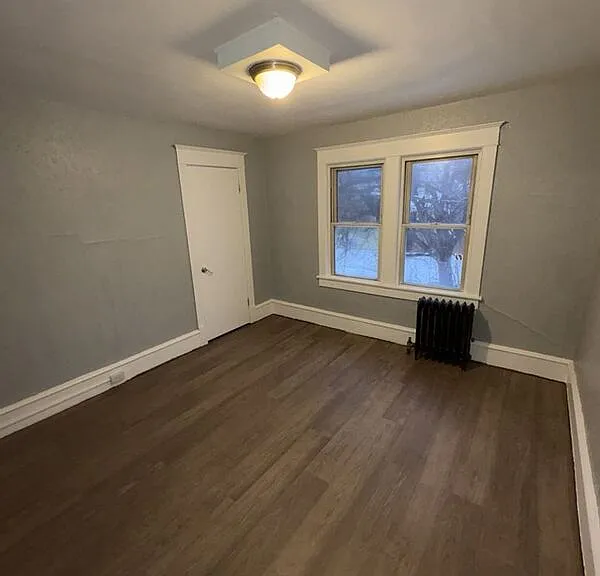 21 Edison St — Photo 4