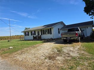 8961 Walnut St, College Corner, OH 45003