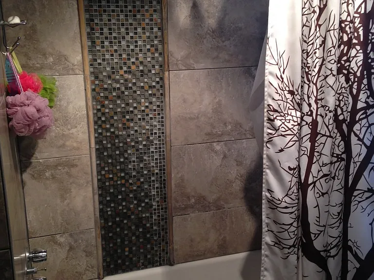 76 Flora St #2 — Photo 3