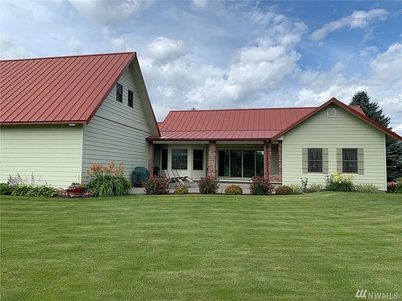 3rd image of 11 Rolling Hills Dr