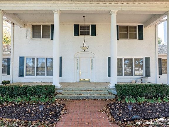 3rd image of 4539 W Persimmon St