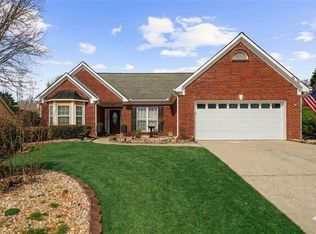 8565 Meadowgrove Ln, Gainesville, GA 30506