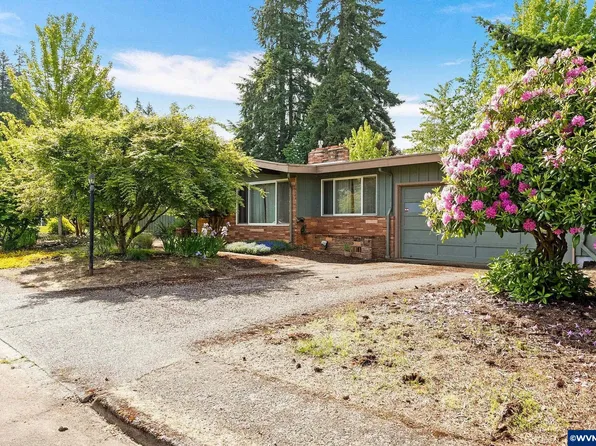 1090 Luradel Ave S, Salem, OR 97302