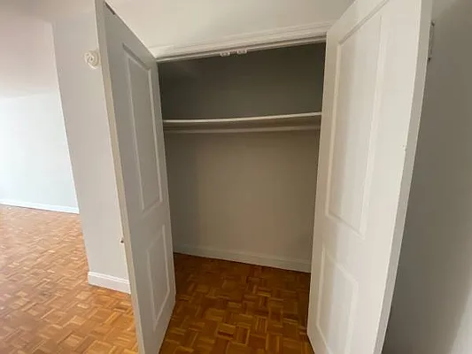 Rented by Zjama Realty Corp | media 7