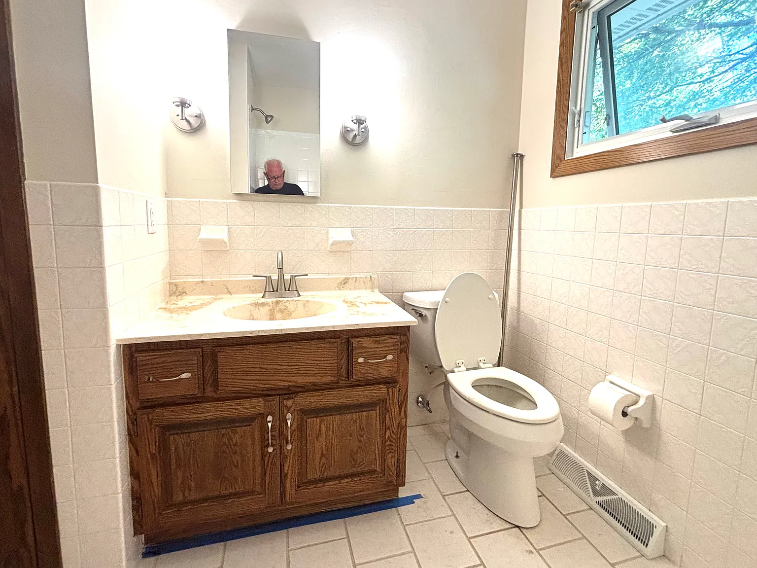 3 bed, 1750 sqft, $2,350 — Photo 3