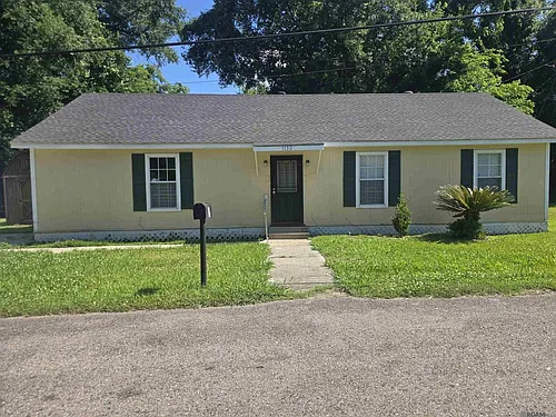 1152 Freeman Ln Photo 1