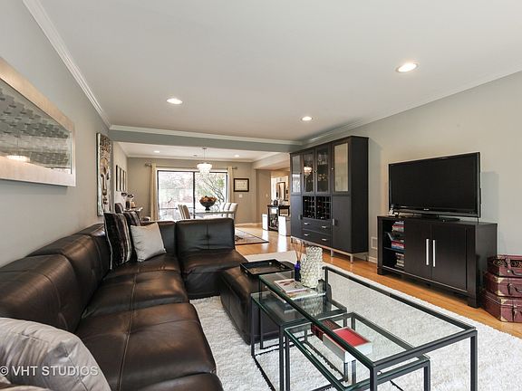 5th image of 1464 Saint Tropez Ct