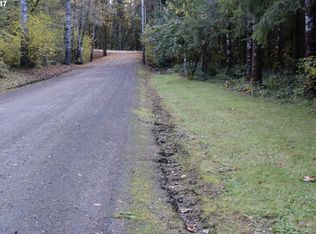 5128 Nesbit Loop Rd, Kelso, WA 98626