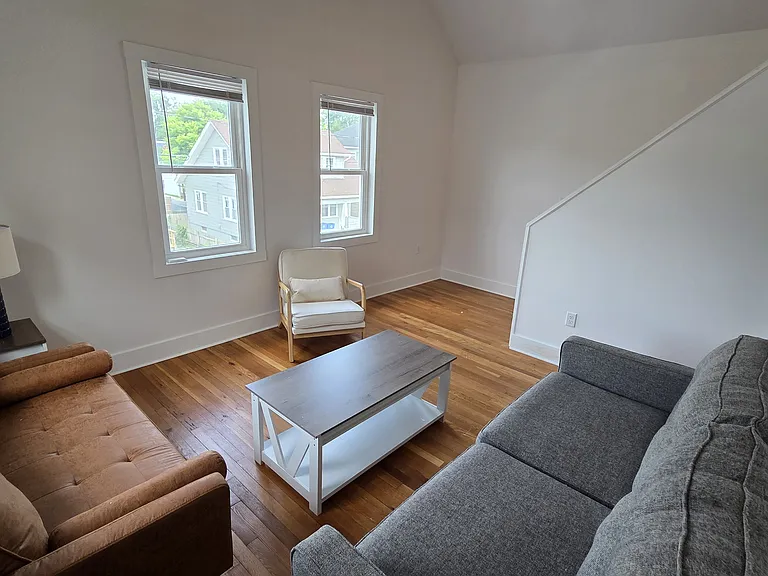 319 Gray Ave #A — Photo 12
