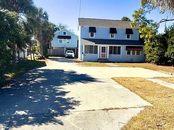 4th image of 136 S Peninsula Dr #1