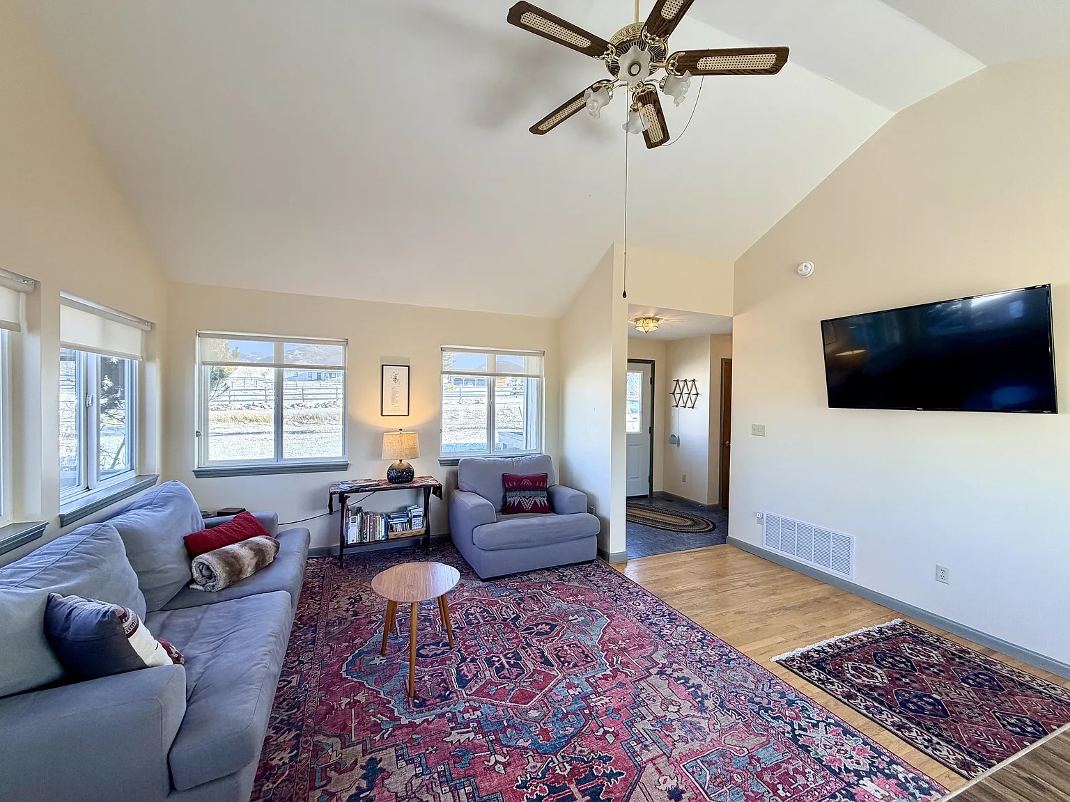 51 Yellowstone Trail - Paradise Found - 1 — Photo 2