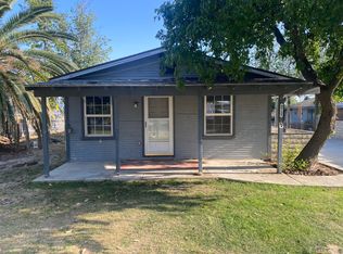9715 Glenn St #B, Bakersfield, CA 93312