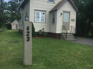 423 E Yates St, East Syracuse, NY 13057