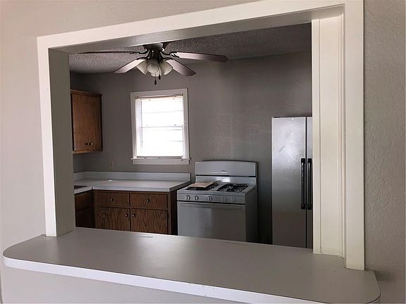 5th image of 2622 Eagle Dr