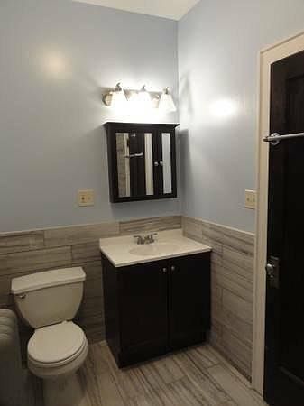 2nd image of 2525 W Berwyn Ave APT 3