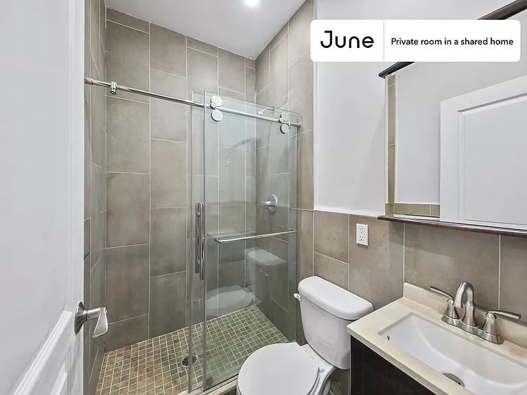 3620 Broadway #D — Photo 7