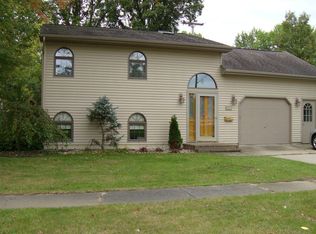 314 Oak St, Mount Morris, MI 48458