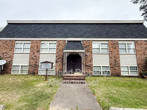 307 Bradford Ave #2 Photo 1