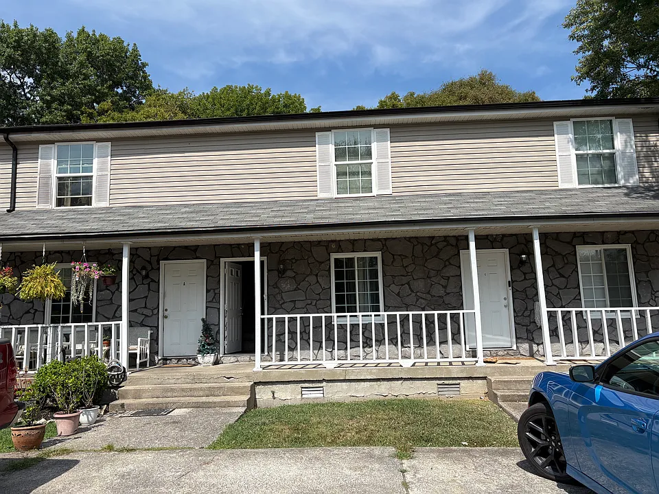 278 Donna Dr #A