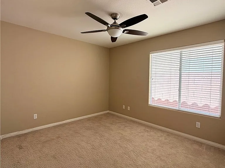 212 Horizon Peak Dr — Photo 21